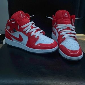 Air Jordan 1s mid Barcelona